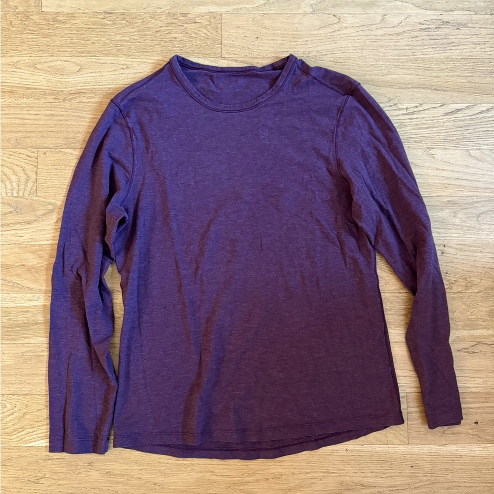 Men’s Long Sleeve Lululemon Shirt (M)